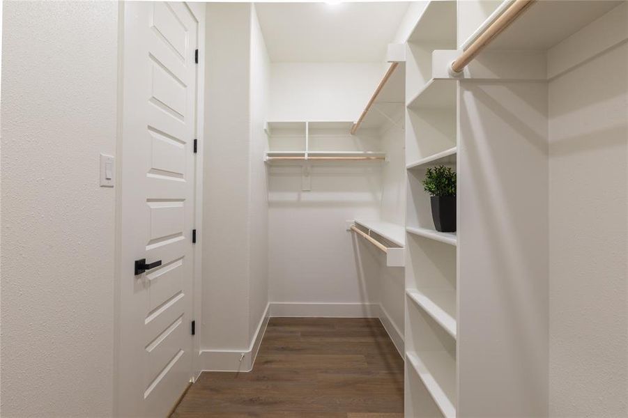 Furnished interior view inside a new home in , Dallas (Image 15). Furnished interior view inside a new home in , Dallas (Image 15).