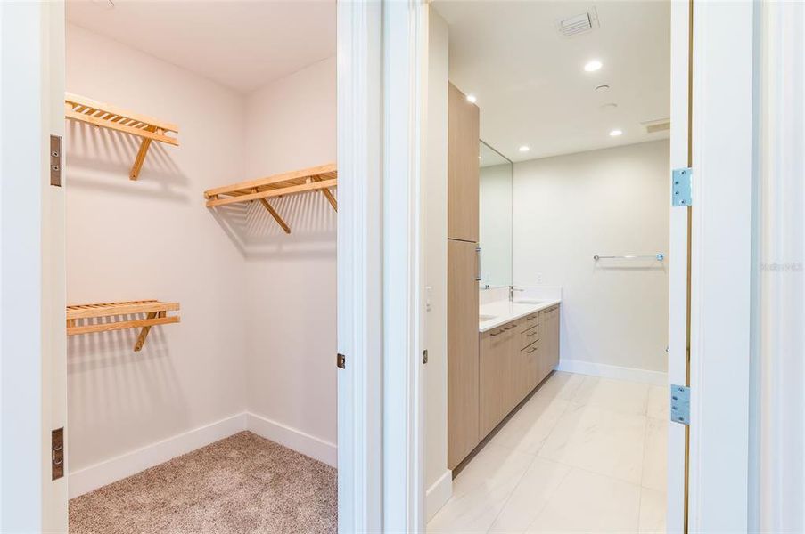 Image 59 of a home in .