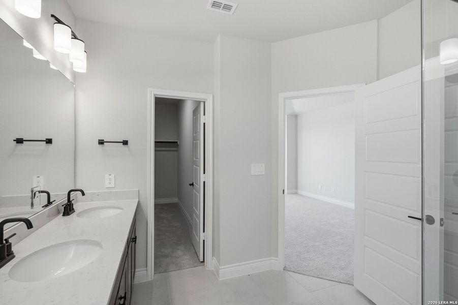 Furnished interior view inside a new home in Bison Ridge, San Antonio (Image 9). Furnished interior view inside a new home in Bison Ridge, San Antonio (Image 9).