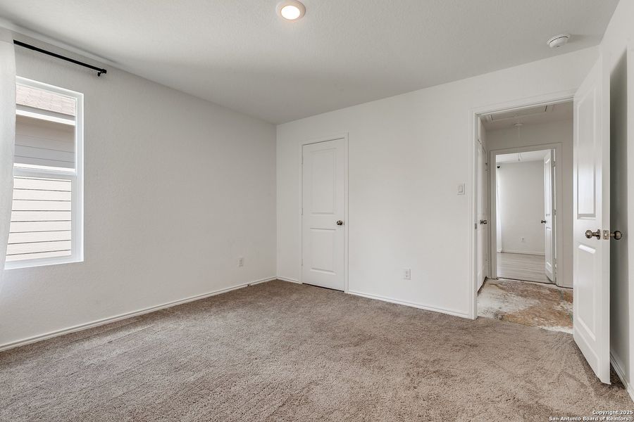 Spacious, unfurnished interior of a new home in , San Antonio (Image 18). Spacious, unfurnished interior of a new home in , San Antonio (Image 18).