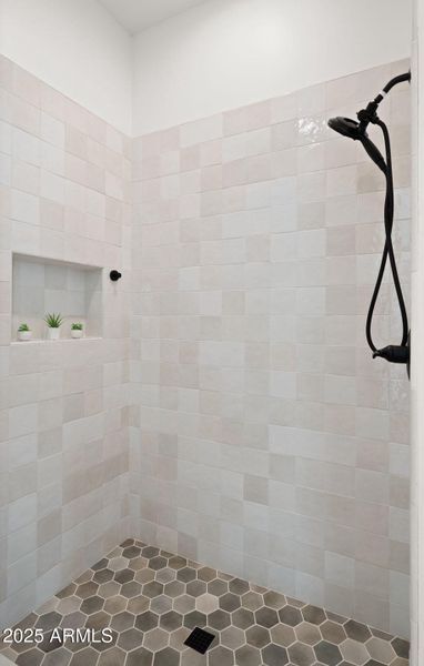 53-web-or-mls-Secondary EnSuite Bedroom 53-web-or-mls-Secondary EnSuite Bedroom