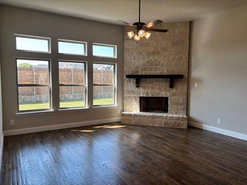 Spacious, unfurnished interior of a new home in DeBerry Heritage, Josephine (Image 12). Spacious, unfurnished interior of a new home in DeBerry Heritage, Josephine (Image 12).