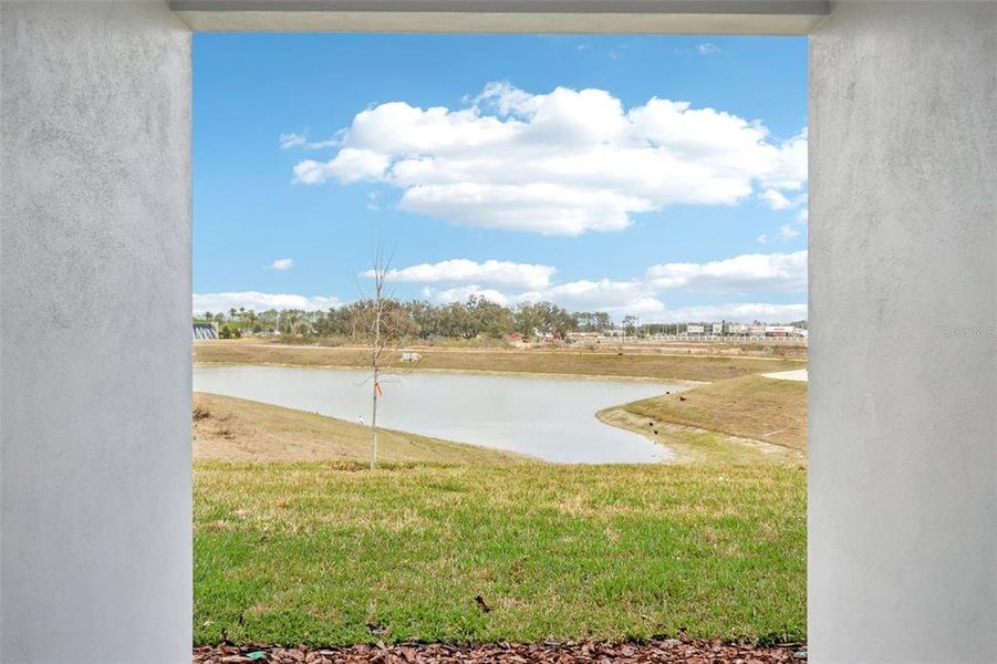 Exterior details and patio area of a home in , San Antonio (Image 24).