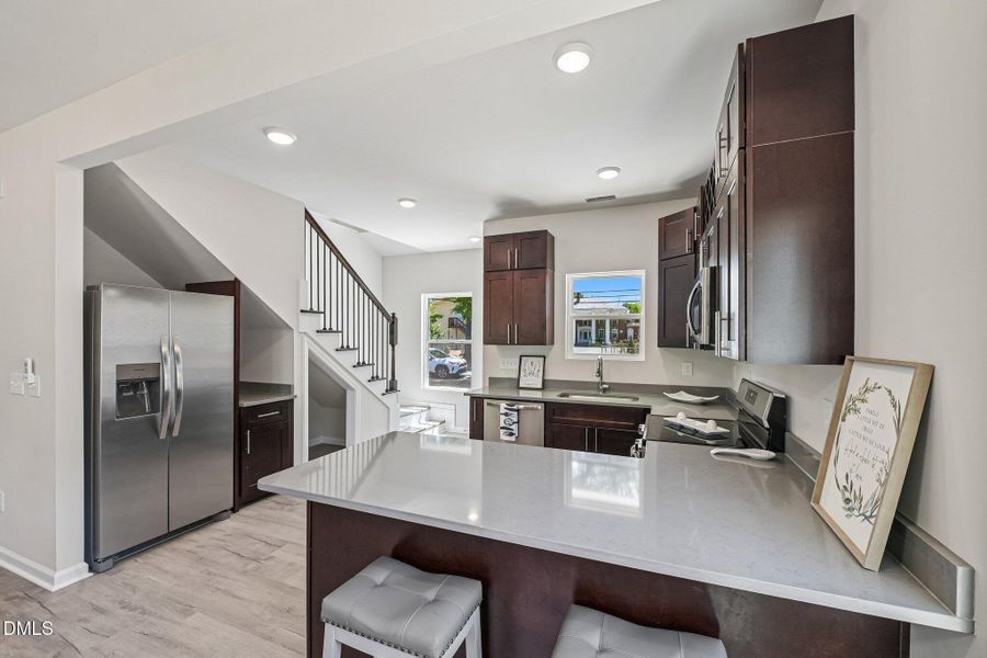 10-web-or-mls-N Ireland St-S1806-010