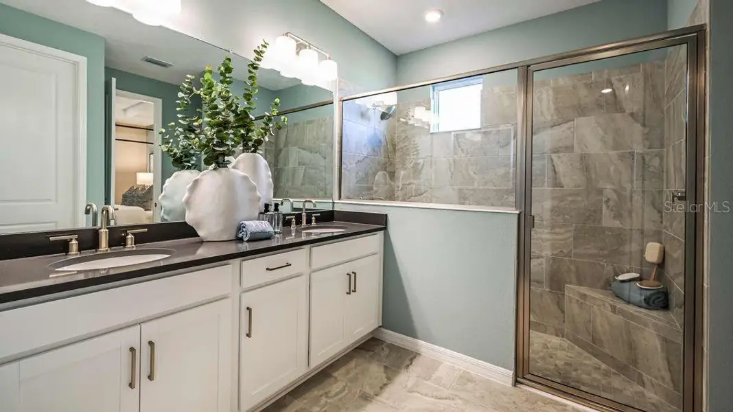 Furnished interior view inside a new home in Tiburon, Nokomis (Image 10).