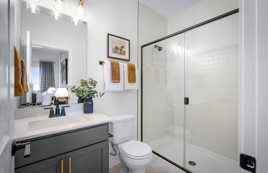 Representative furnished interior of a home built from the Sanford by Pulte Homes in Kuempel Farms, Pflugerville (Image 9).