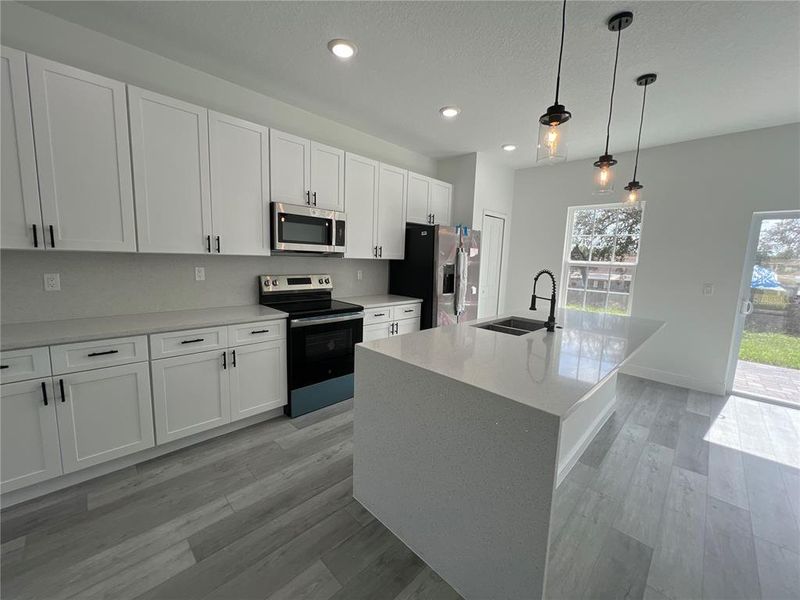 Furnished interior view inside a new home in , Ocala (Image 8).