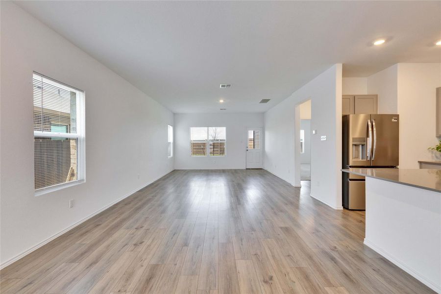 Spacious, unfurnished interior of a new home in , Hutto (Image 23). Spacious, unfurnished interior of a new home in , Hutto (Image 23).