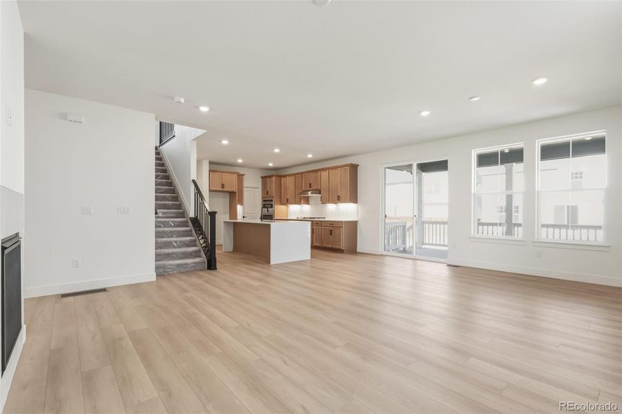 Spacious, unfurnished interior of a new home in Farmlore, Brighton (Image 31).