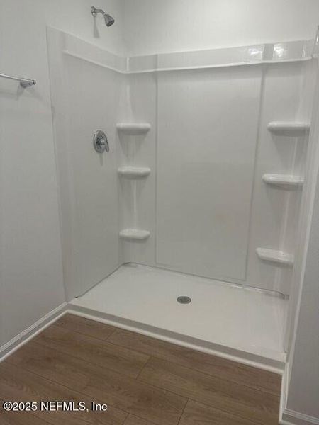 Spacious, unfurnished interior of a new home in Rookery, Green Cove Springs (Image 39).