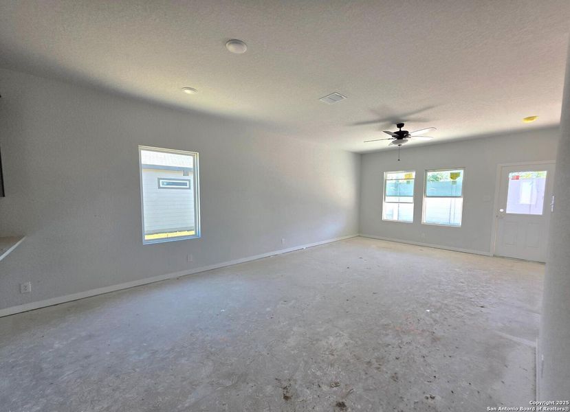 Image 28 of a home in The Summit at Saddlebrook Ranch 55's.