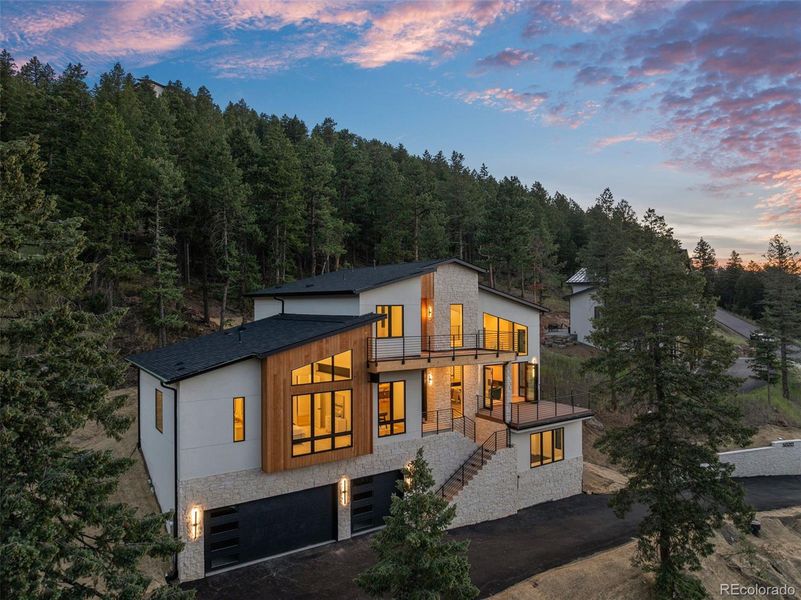 Designated fitness room with rubber flooring