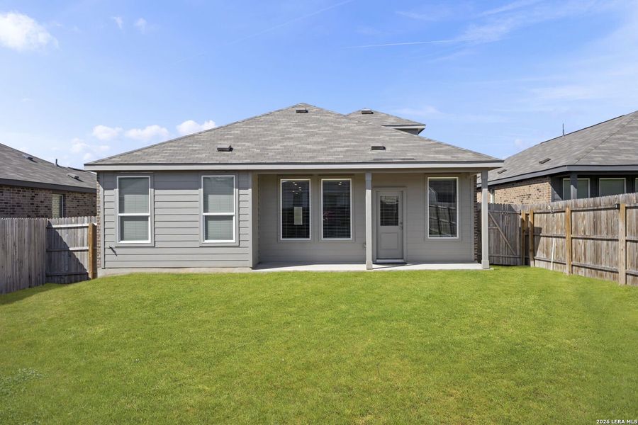 Exterior details and patio area of a home in Grace Valley, Marion (Image 31).