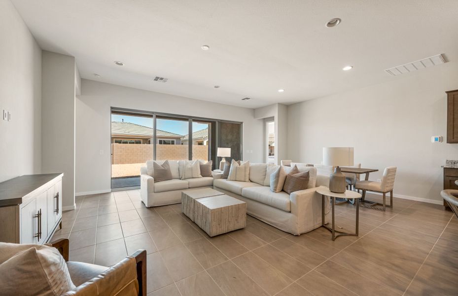Representative furnished interior of a home built from the Livorno by Pulte Homes in Legado West, Gilbert (Image 11). Representative furnished interior of a home built from the Livorno by Pulte Homes in Legado West, Gilbert (Image 11).