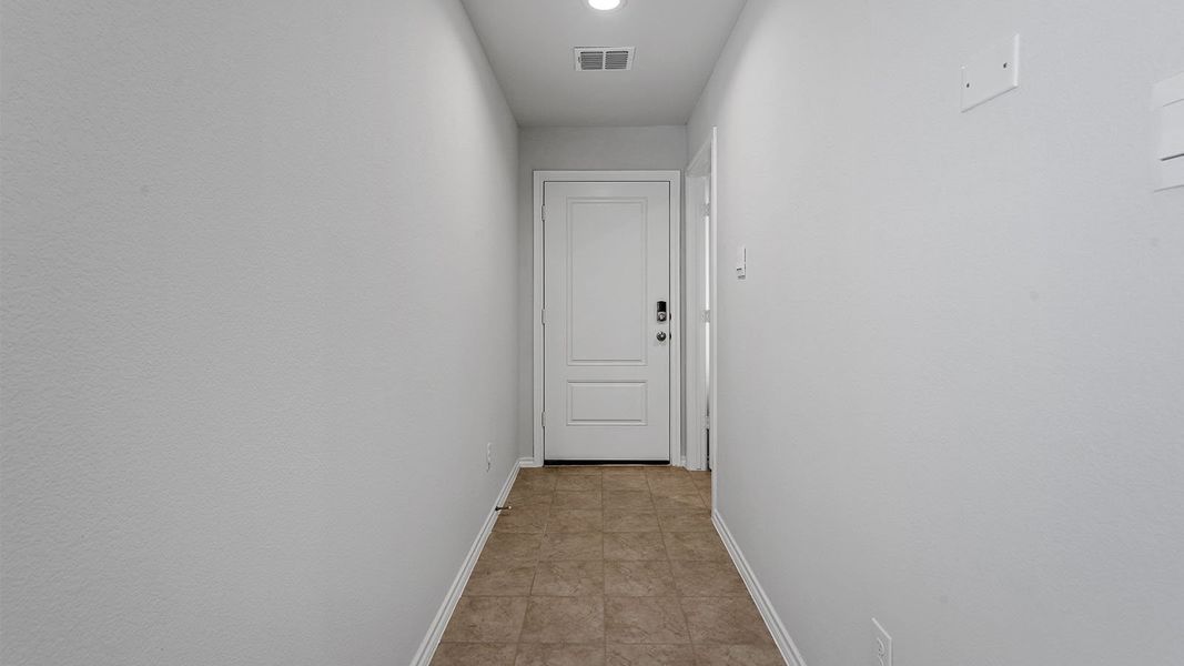 Representative unfurnished interior of a home built from the Amber by D.R. Horton in The Hills at Reunion, Newark (Image 26). Representative unfurnished interior of a home built from the Amber by D.R. Horton in The Hills at Reunion, Newark (Image 26).