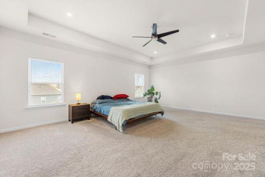 Furnished interior view inside a new home in Wilora Pond, Charlotte (Image 3). Furnished interior view inside a new home in Wilora Pond, Charlotte (Image 3).
