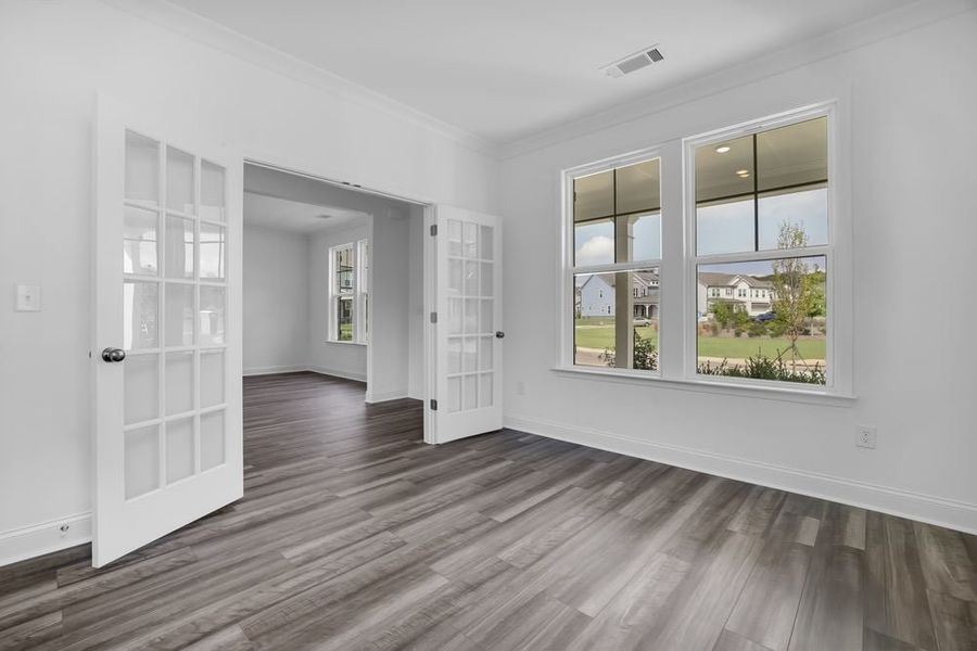 Spacious, unfurnished interior of a new home in Kennison Creek, Cumming (Image 27). Spacious, unfurnished interior of a new home in Kennison Creek, Cumming (Image 27).