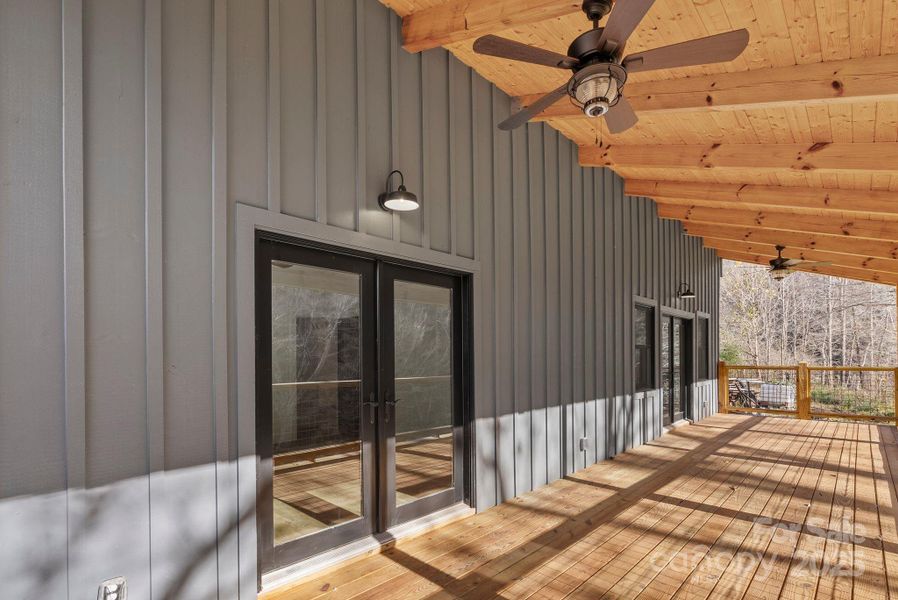 Image 27 of a home in .