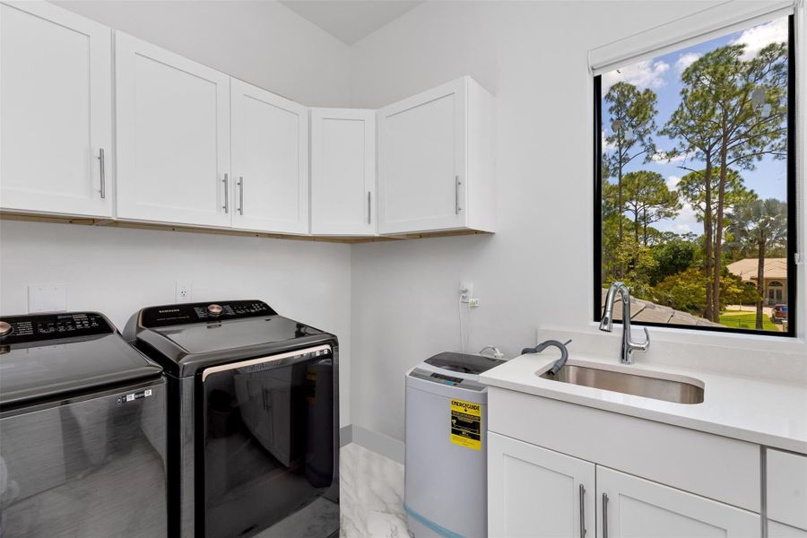 Furnished interior view inside a new home in , Parkland (Image 13).