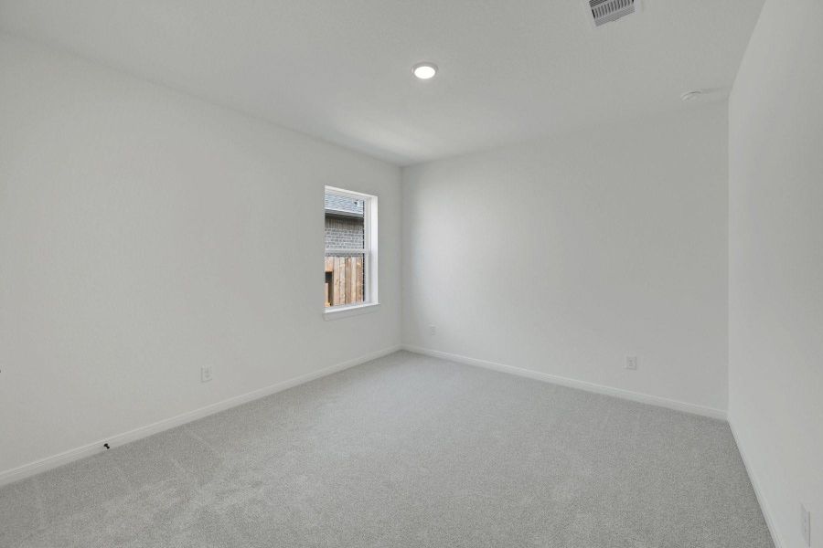 Spacious, unfurnished interior of a new home in The Grand Prairie - Retreat Collection, Hockley (Image 16).