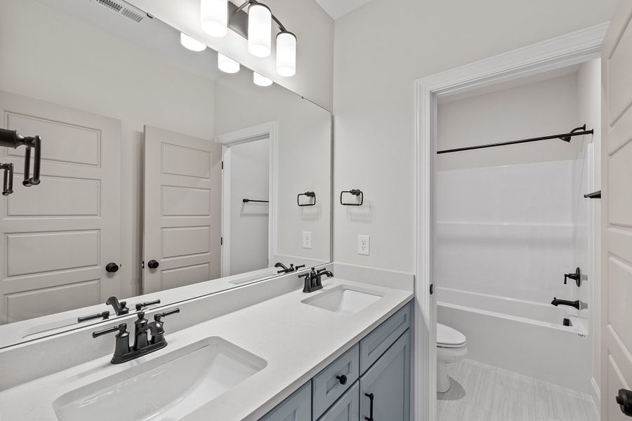 Representative furnished interior of a home built from the The Bradley by RobuckHomes in Baylee Ridge, Selma (Image 113). Representative furnished interior of a home built from the The Bradley by RobuckHomes in Baylee Ridge, Selma (Image 113).