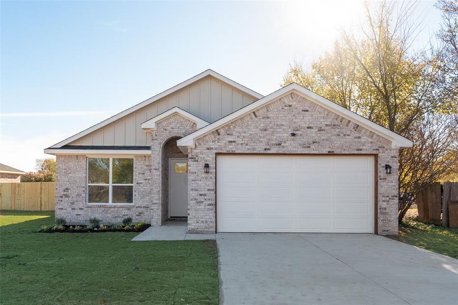 Front exterior of a new home in , Forney, TX, highlighting curb appeal (Image 2). Front exterior of a new home in , Forney, TX, highlighting curb appeal (Image 2).