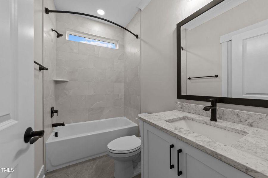 38-web-or-mls-VB4A9088 38-web-or-mls-VB4A9088