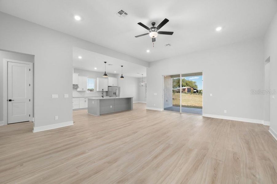 Spacious, unfurnished interior of a new home in , Fruitland Park (Image 18).