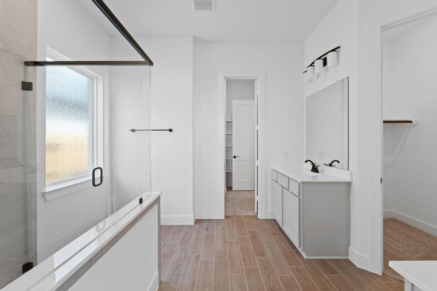 Photos are REPRESENTATIVE of the home /floor plan and are NOT of the actual home.  Selections, features, and room options may vary.
