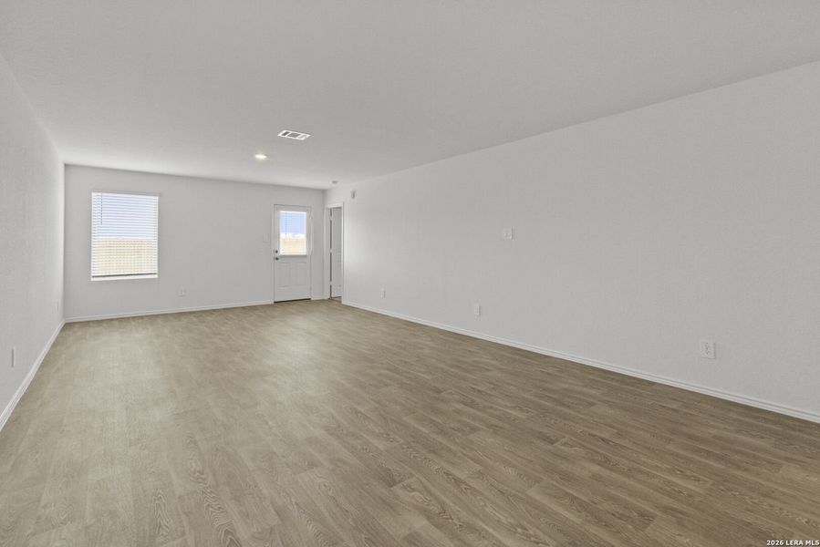 Spacious, unfurnished interior of a new home in Hickory Ridge, Elmendorf (Image 17).