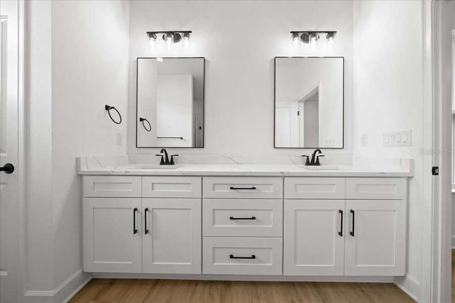 Furnished interior view inside a new home in , Spring Hill (Image 37).