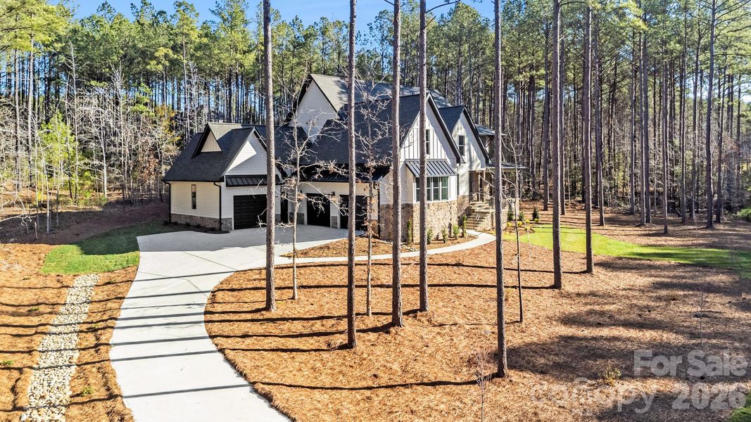 Community amenities in , Lancaster (Image 43).