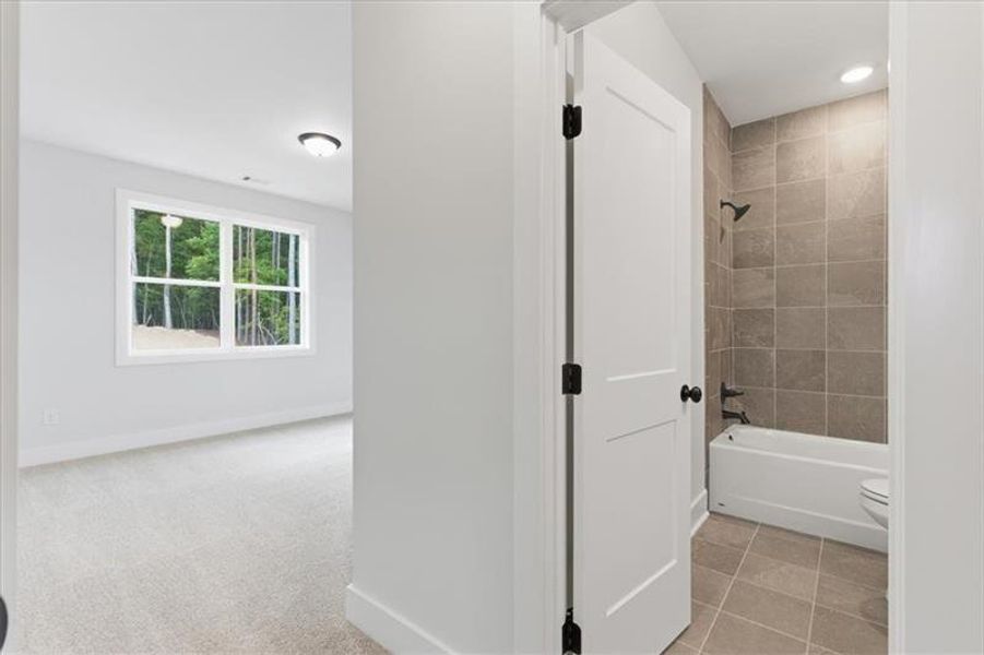 Spacious, unfurnished interior of a new home in , Rome (Image 30).