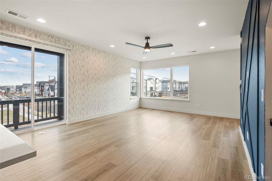 Spacious, unfurnished interior of a new home in , Broomfield (Image 25).