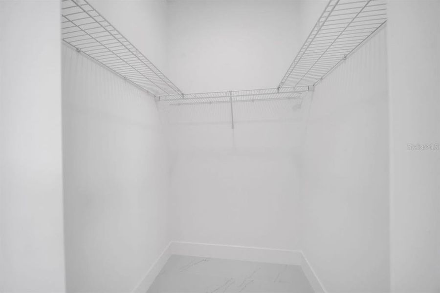 Spacious, unfurnished interior of a new home in , Lehigh Acres (Image 29).