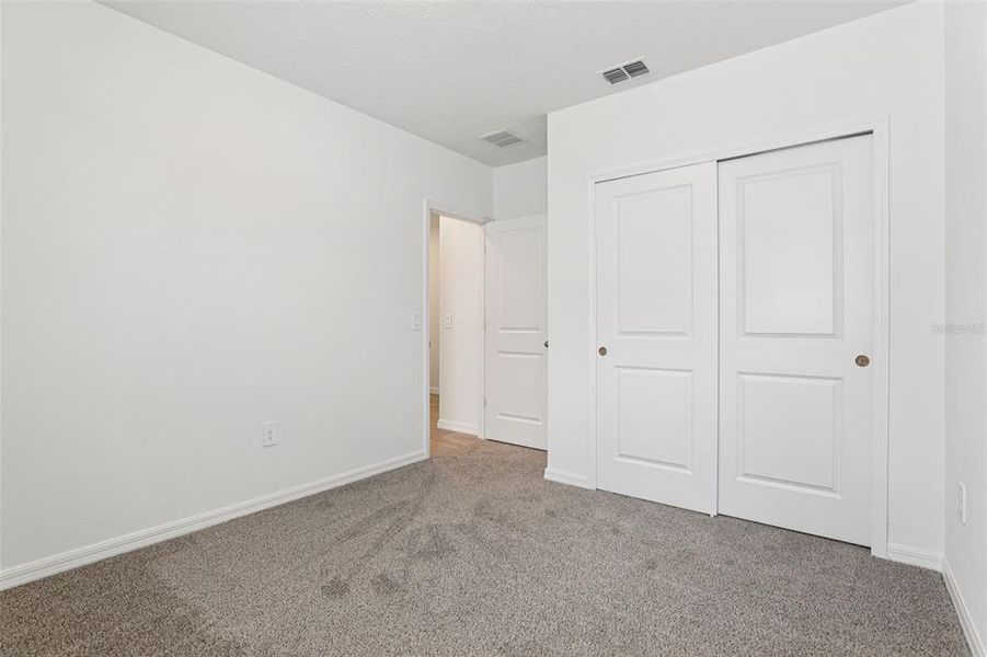 Spacious, unfurnished interior of a new home in Hamilton Bluff - Signature Series, Lake Hamilton (Image 20).