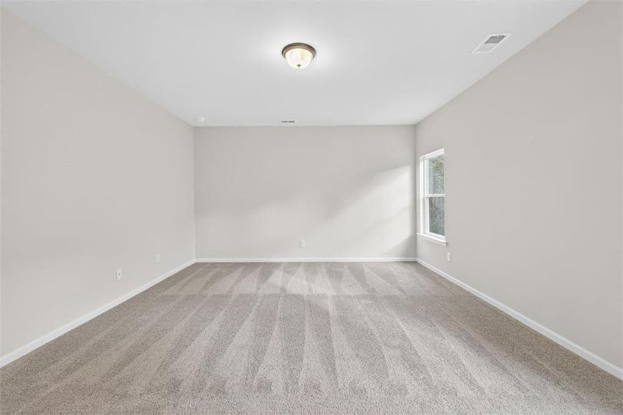 Spacious, unfurnished interior of a new home in Roxeywood Park, Winder (Image 29).