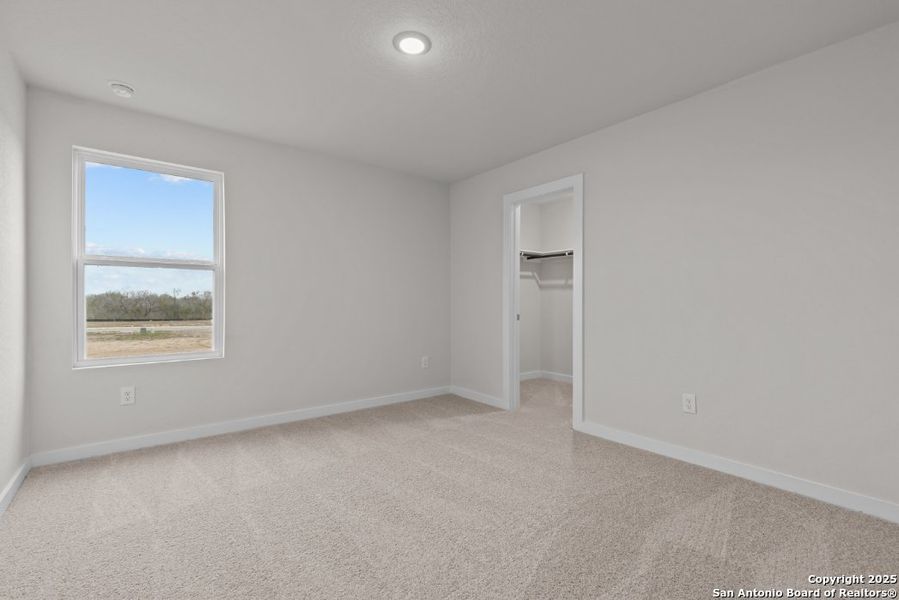 Spacious, unfurnished interior of a new home in Summerlin, San Antonio (Image 19). Spacious, unfurnished interior of a new home in Summerlin, San Antonio (Image 19).