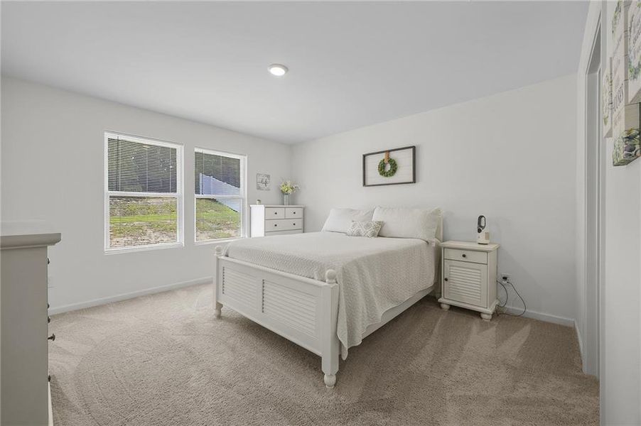 Furnished interior view inside a new home in , Lizella (Image 6).