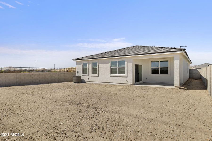 38-web-or-mls-23961-w-hopi-st-2006