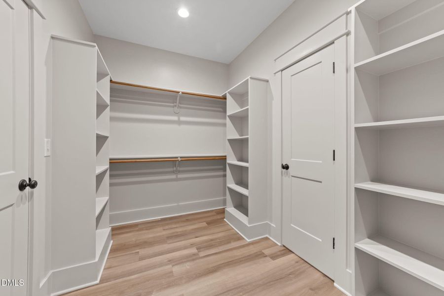 44-web-or-mls-VB4A6491