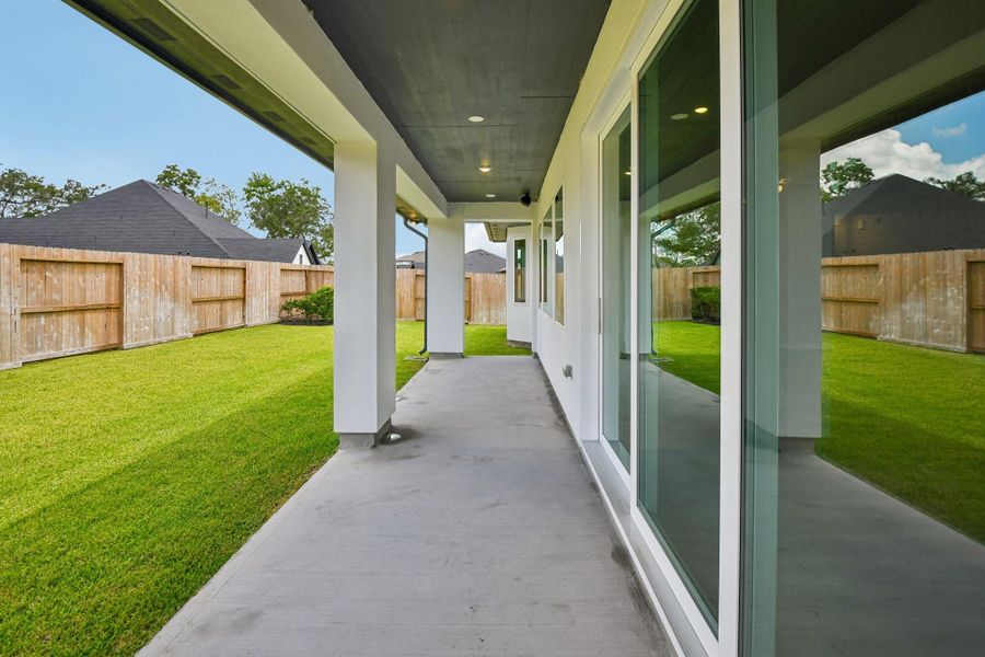 Exterior details and patio area of a home in Sienna 65', Missouri City (Image 31).