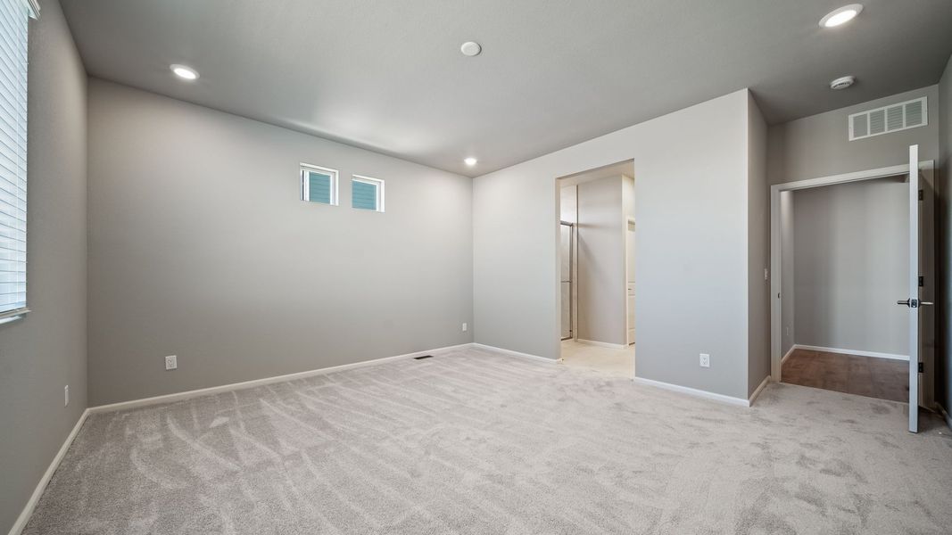 Spacious, unfurnished interior of a new home in Reunion, Commerce City (Image 18). Spacious, unfurnished interior of a new home in Reunion, Commerce City (Image 18).