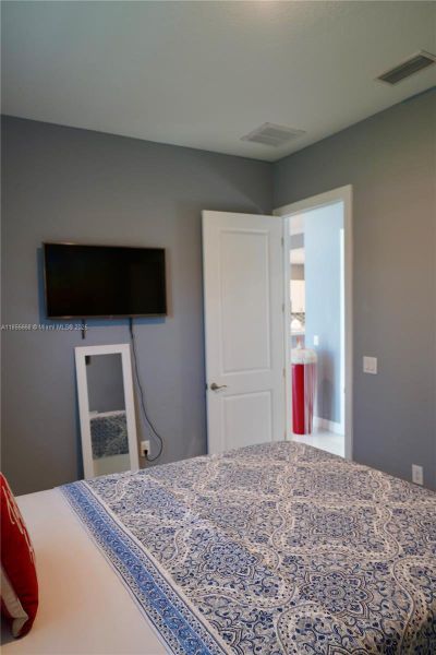 Image 65 of a home in .