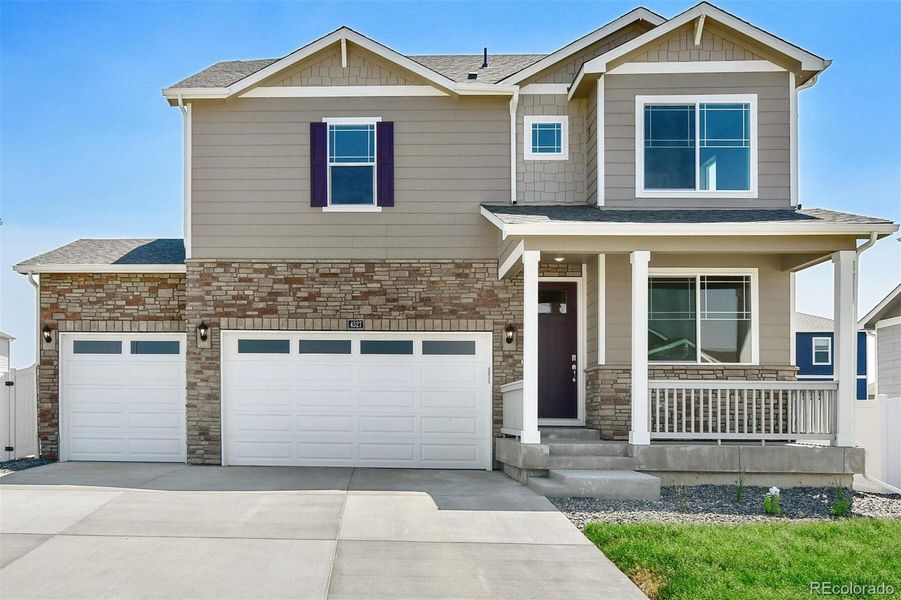 Exterior details and patio area of a home in Timberleaf, Thornton (Image 1).