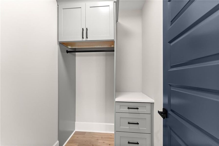 Image 97 of a home in .