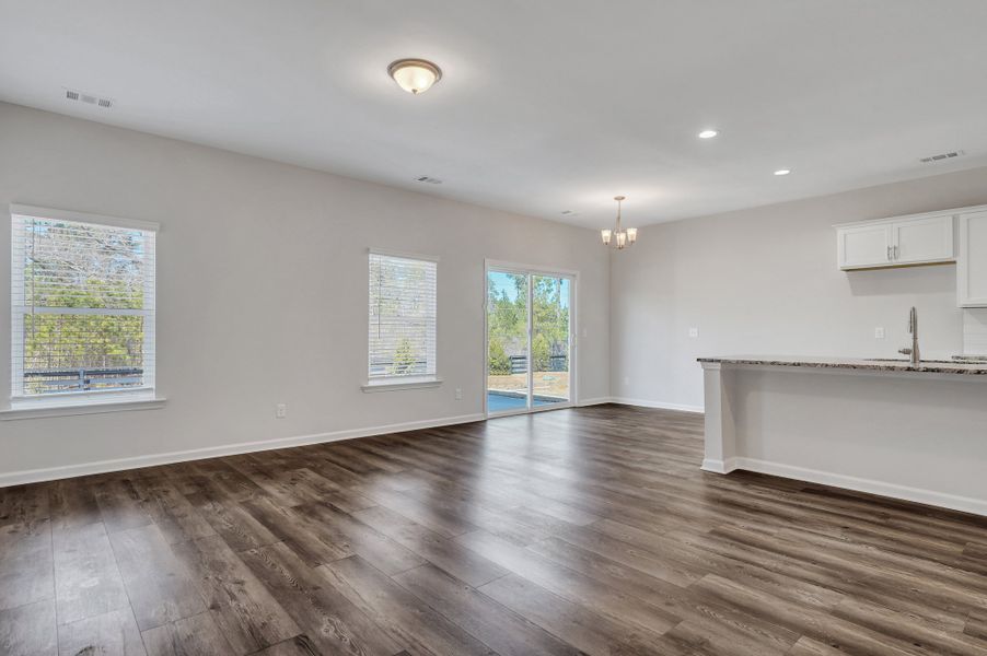 Spacious, unfurnished interior of a new home in Savannah Highlands, Savannah (Image 22).