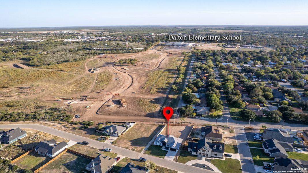 Image 33 of a home in .