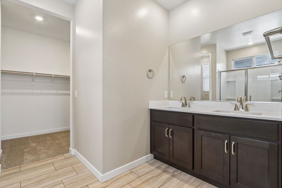 Buckeye, AZ New Home.  - Slide 17