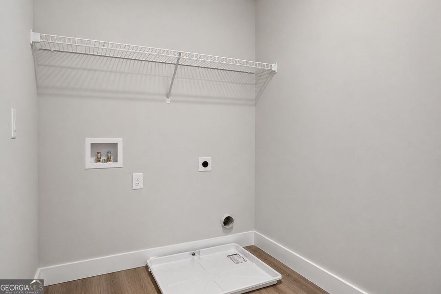 Spacious, unfurnished interior of a new home in Patillo Manor, Stockbridge (Image 26).